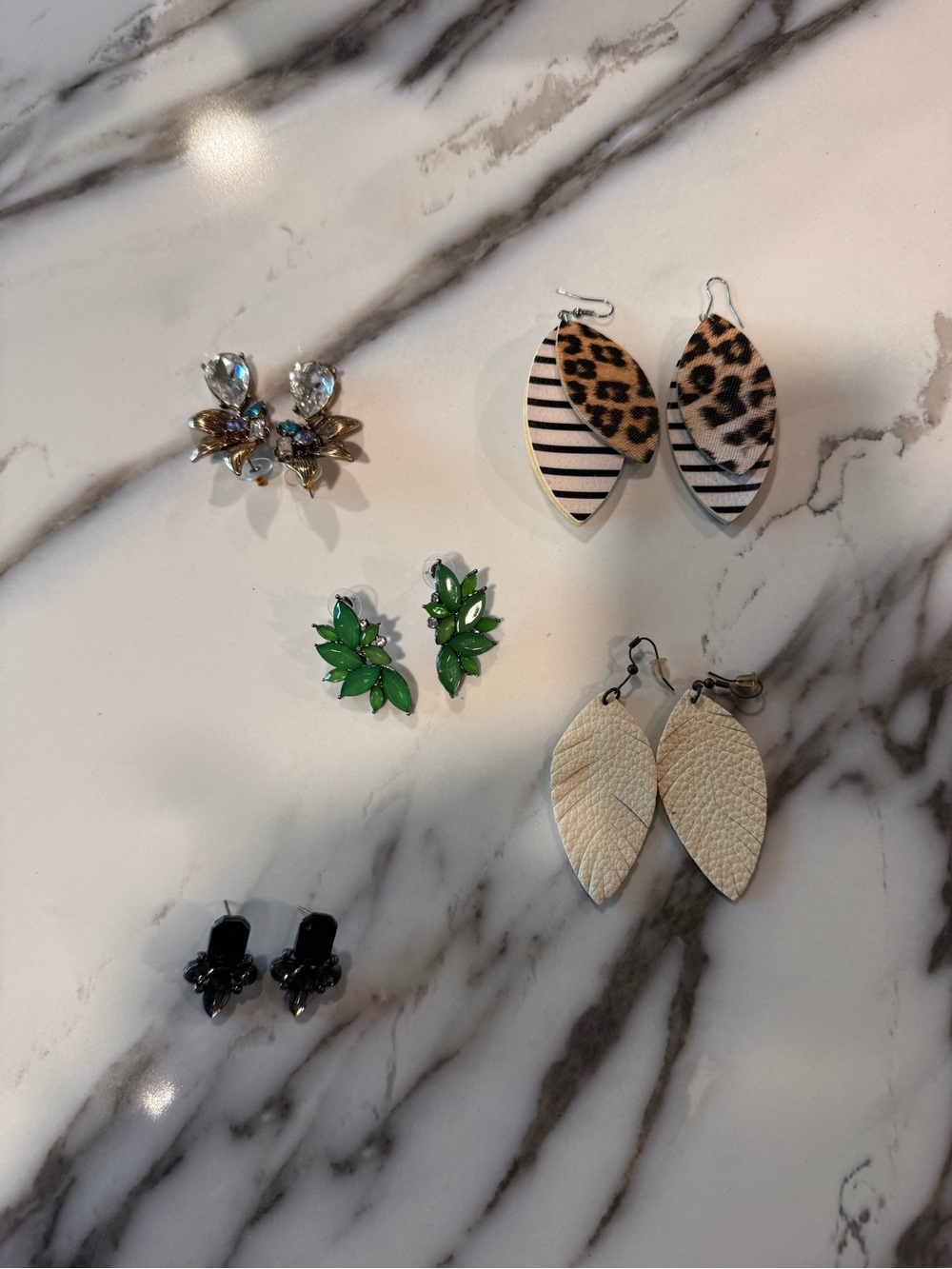 Womens Beige Leather Leaf Drop Earrings - art deco metal - lot of 5 pairs